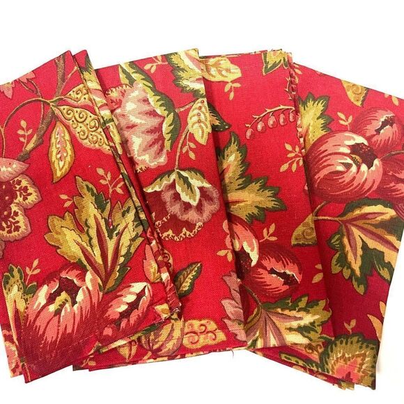 Four 100 % cotton napkins red floral print 20 x 20 - Picture 1 of 4